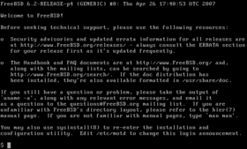 Screenshot d'une invite FreeBSD